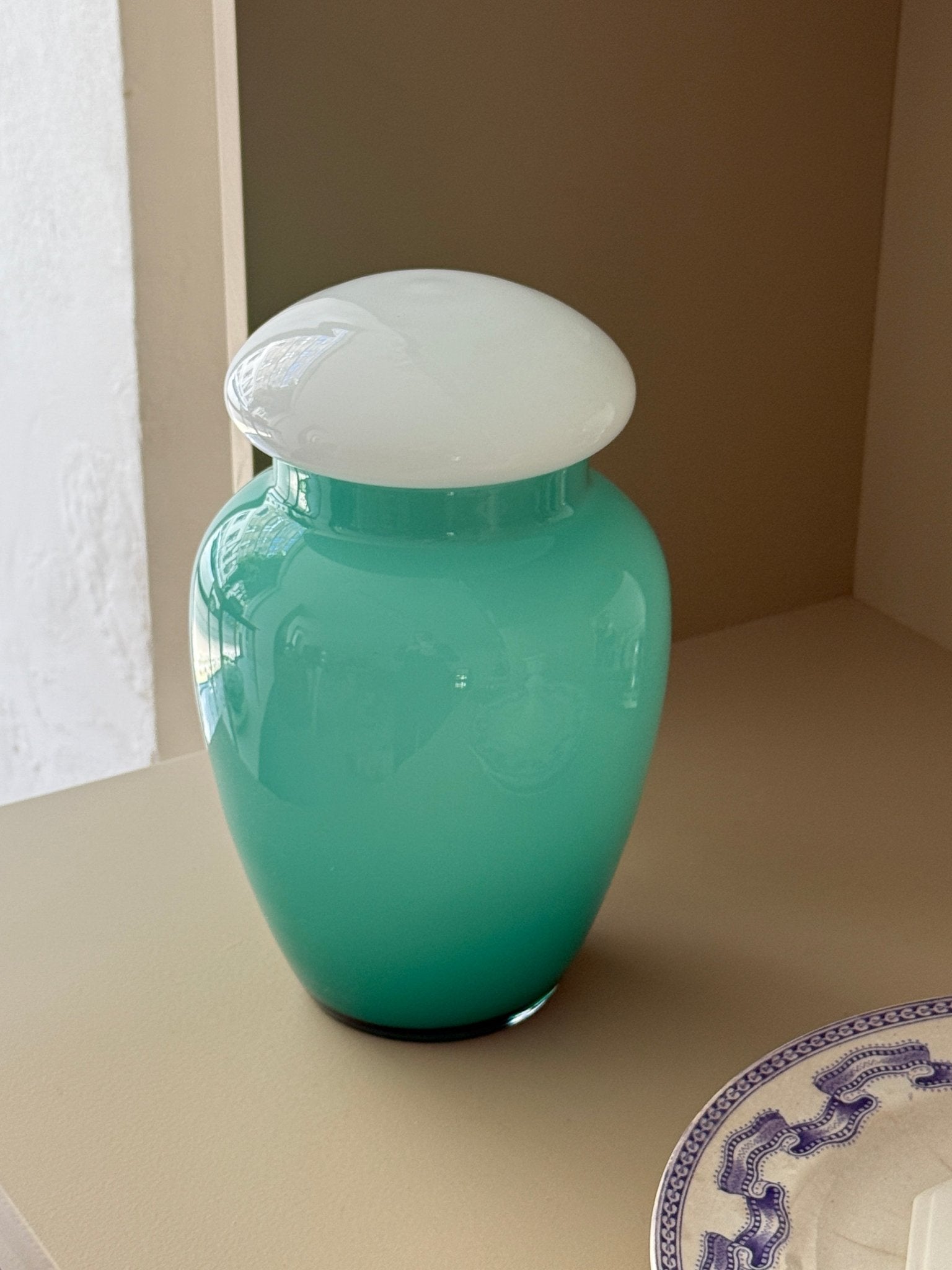 Lidded glass vase - NEROLI