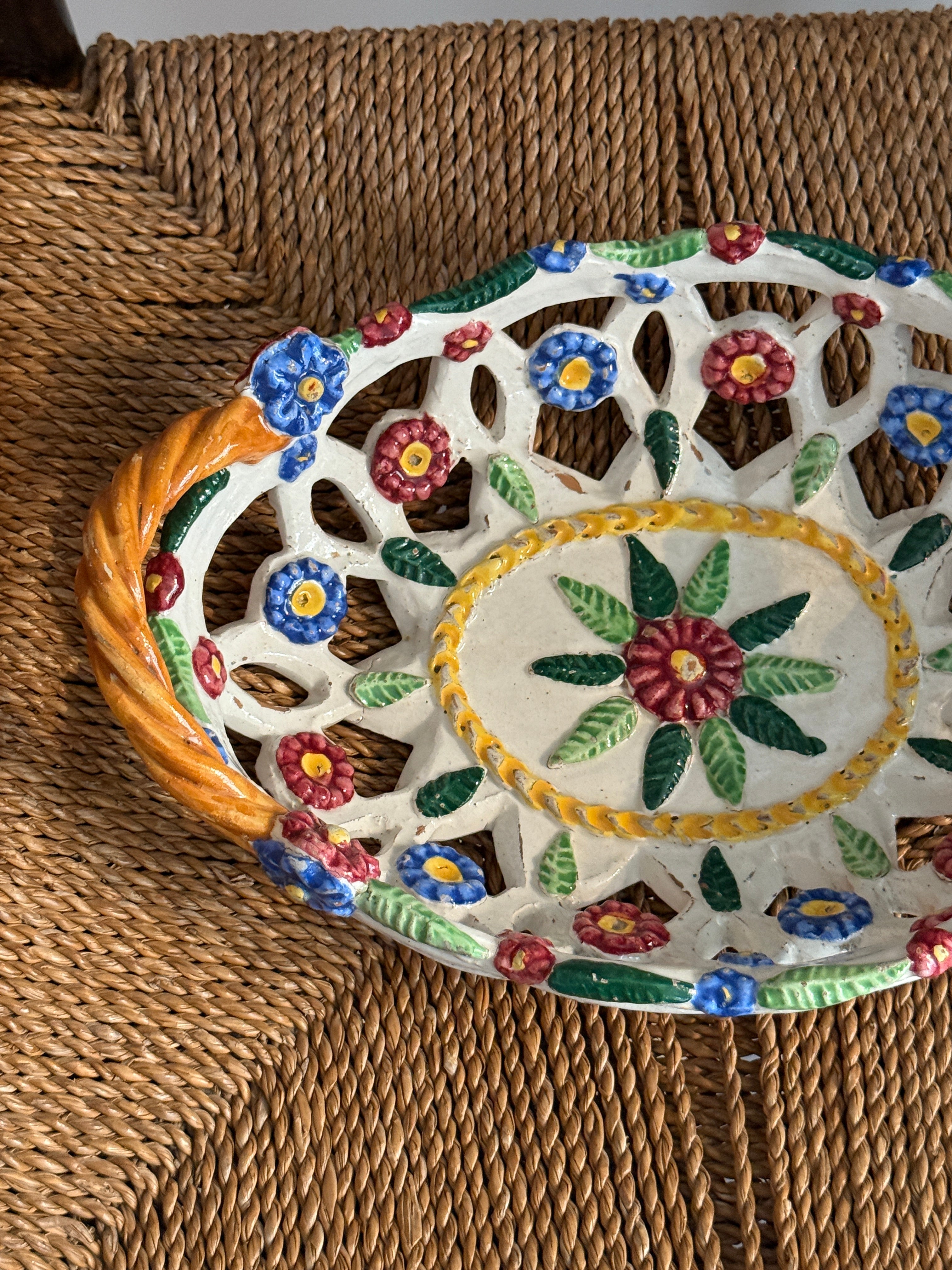Ceramic basket