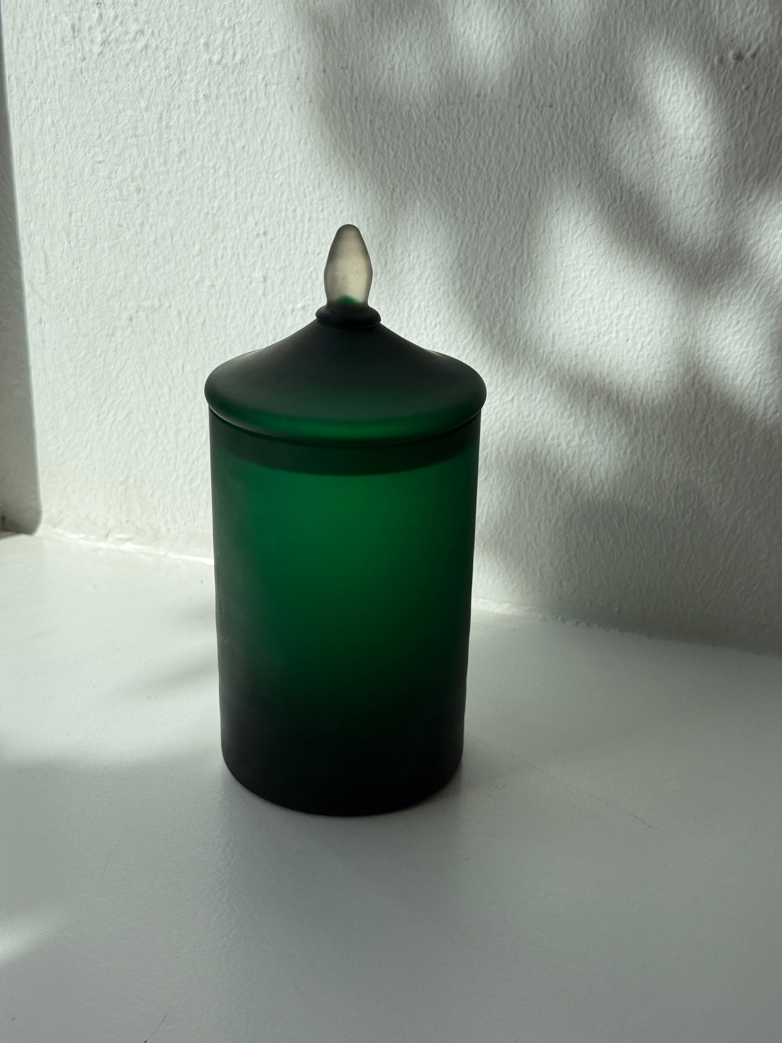 Green bonbonniere