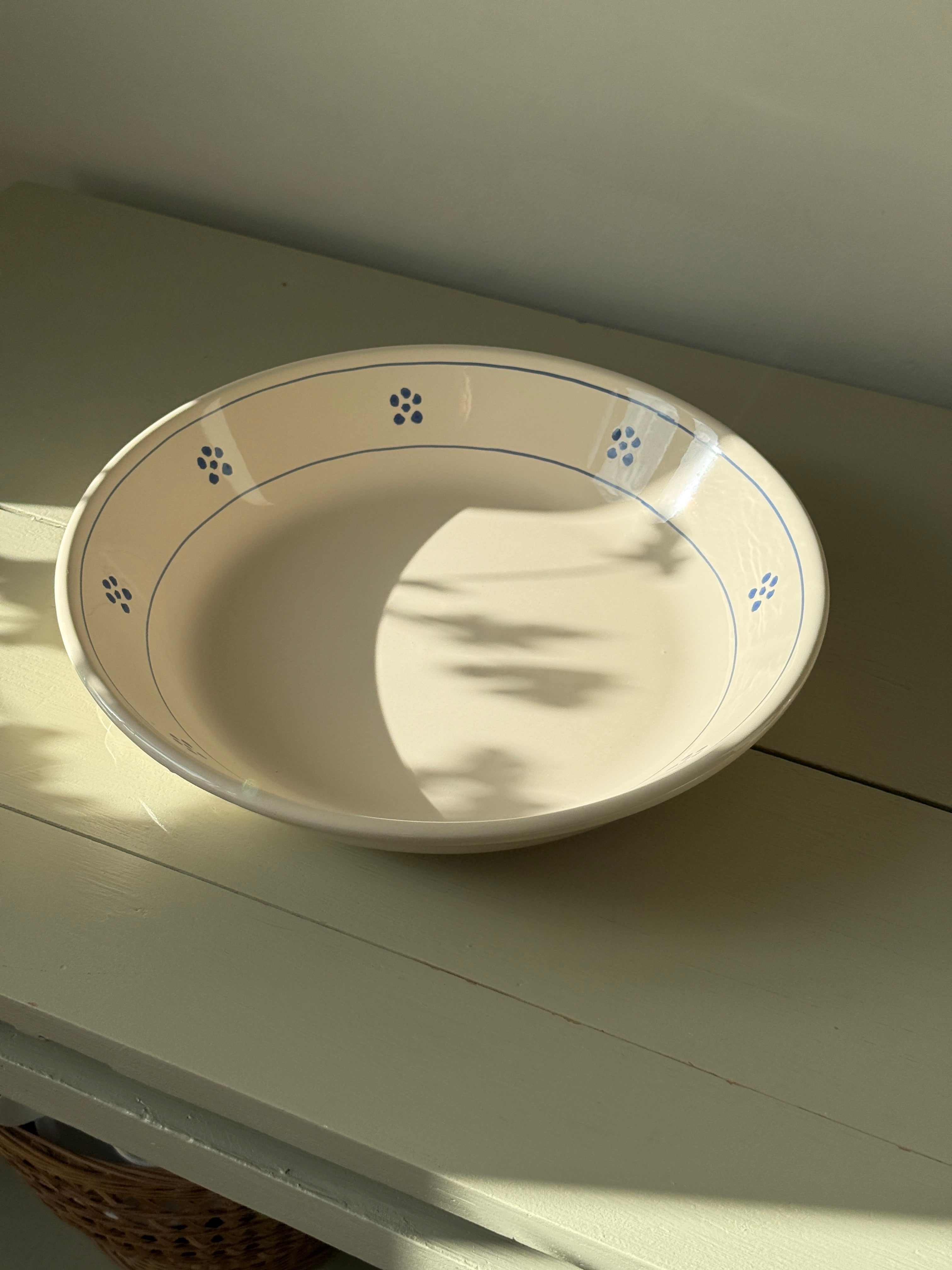 Ceramic serving platter