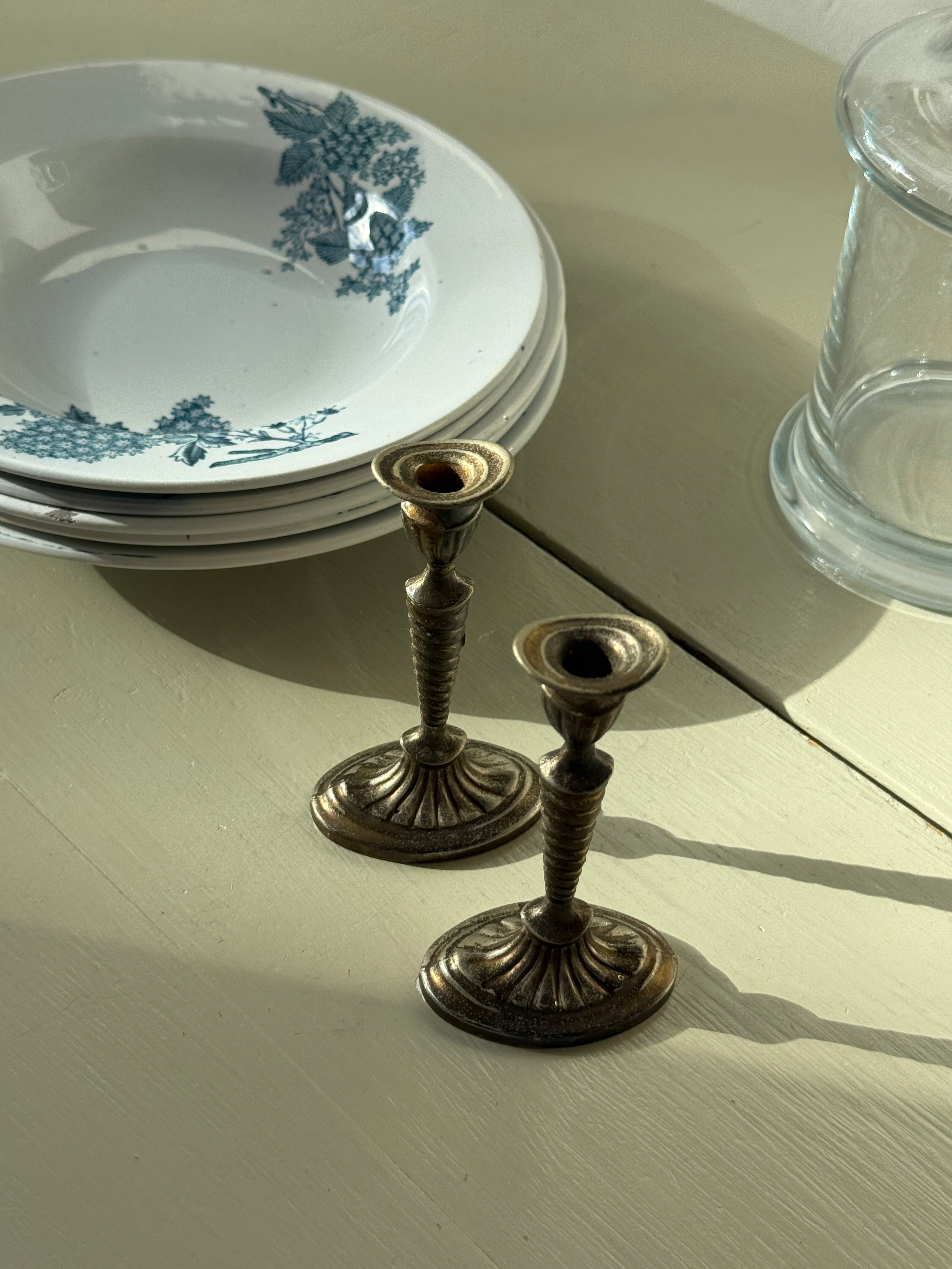 Pair of candlesticks