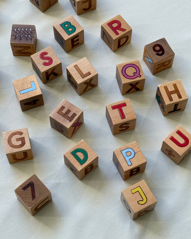 Alphabet blocks - NEROLI