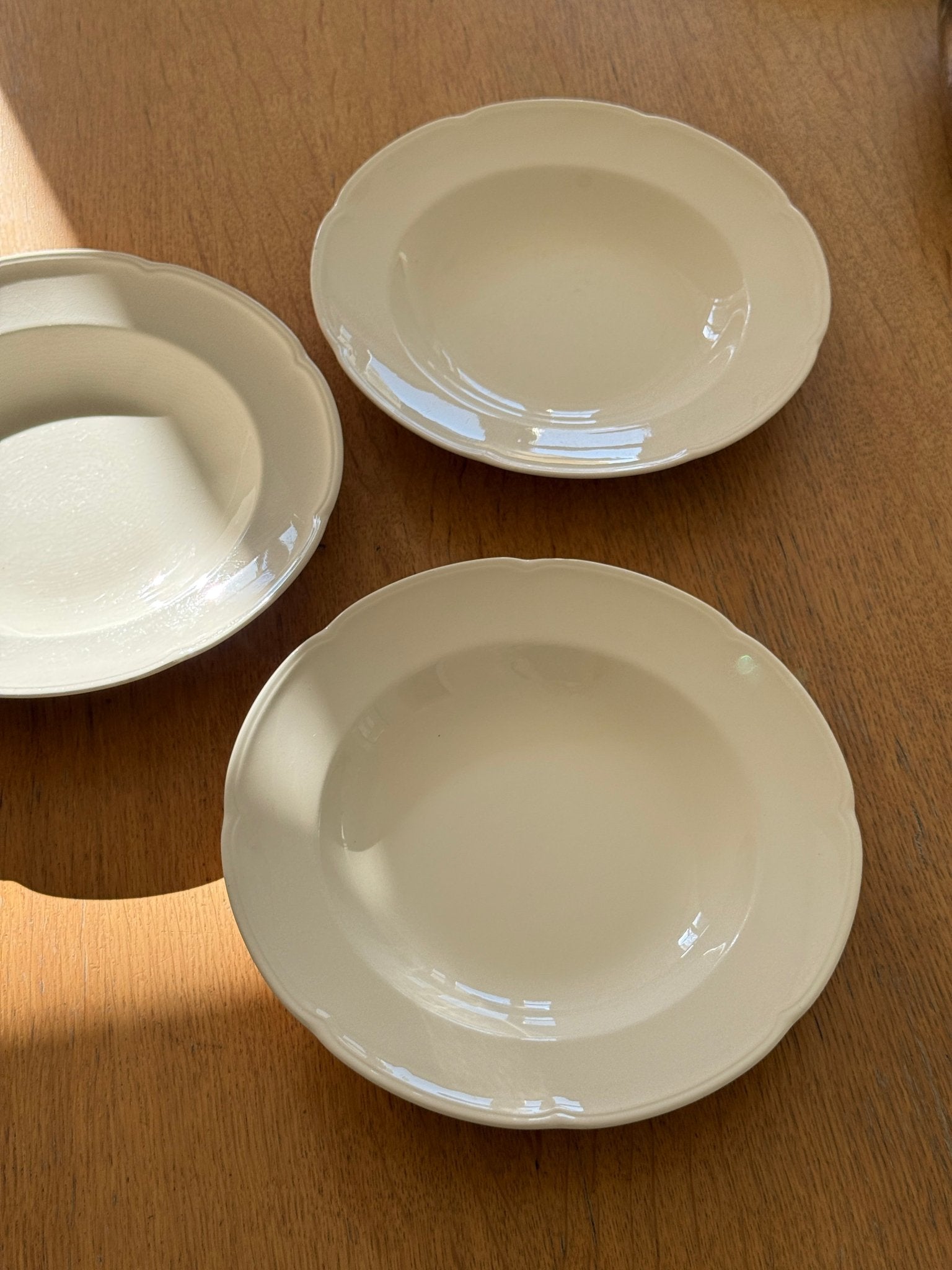 Aluminia pasta plates (3 pcs) - NEROLI