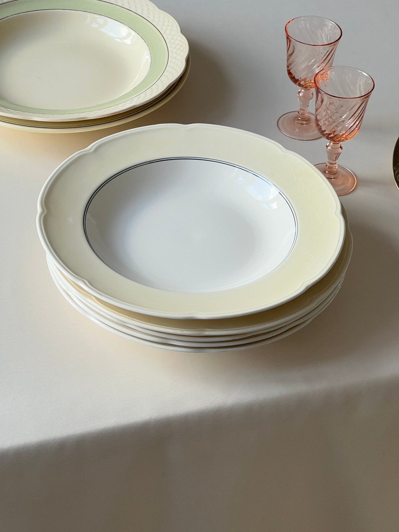 Aluminia pasta plates (4 pcs) - NEROLI