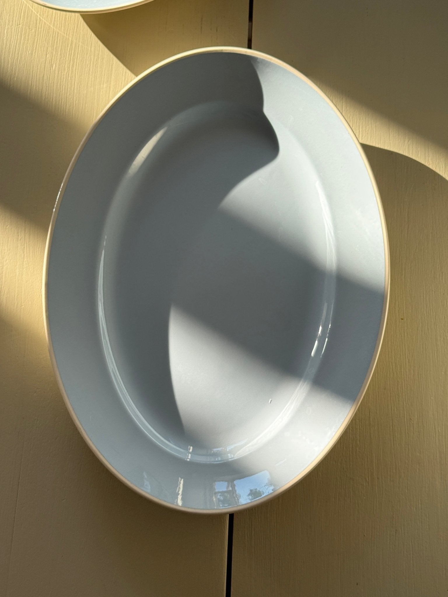 Aluminia Sonja platter - NEROLI