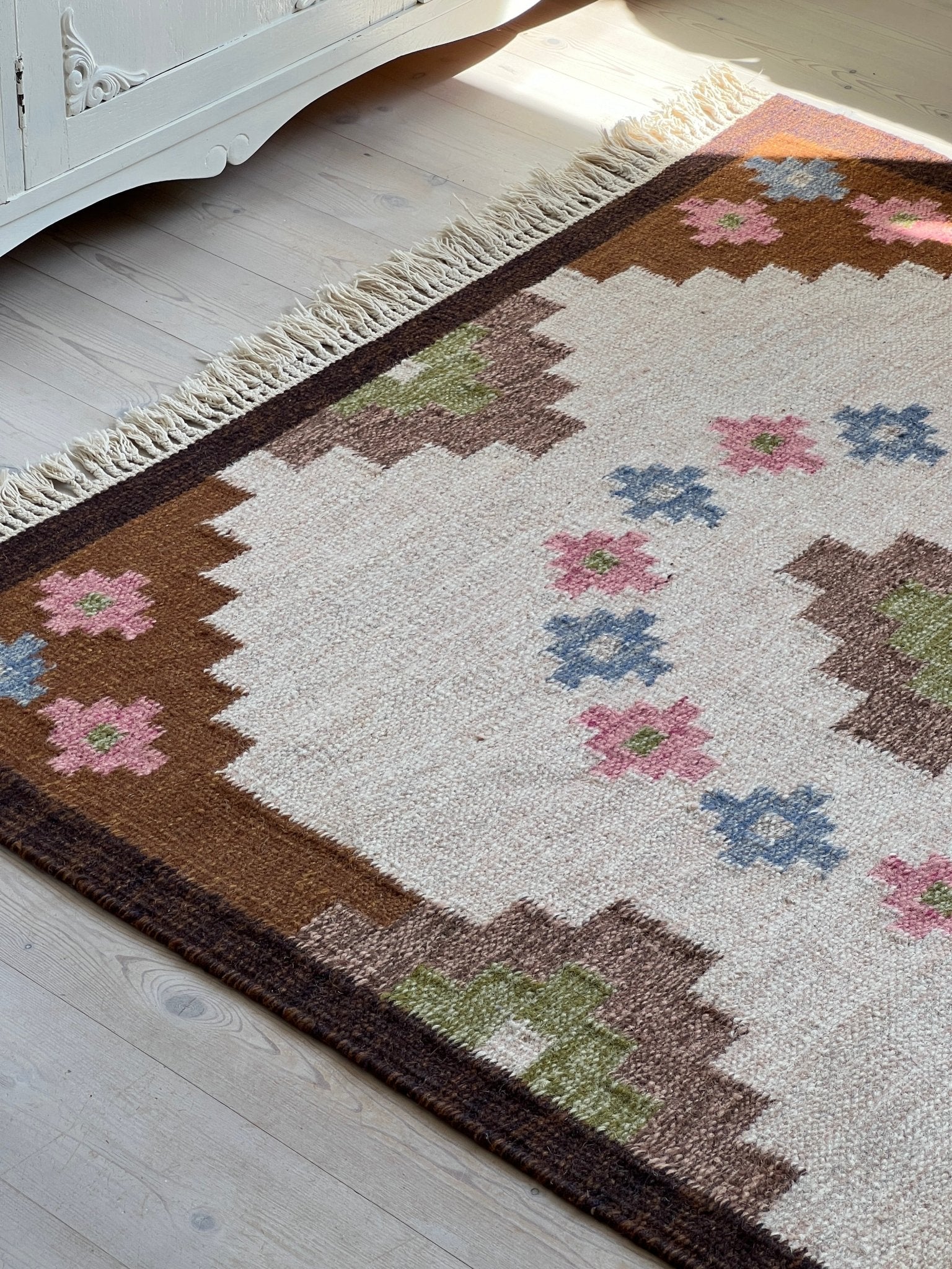 Amazing flatweave rug - NEROLI