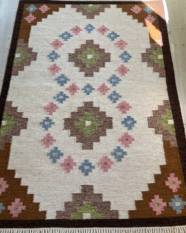 Amazing flatweave rug - NEROLI