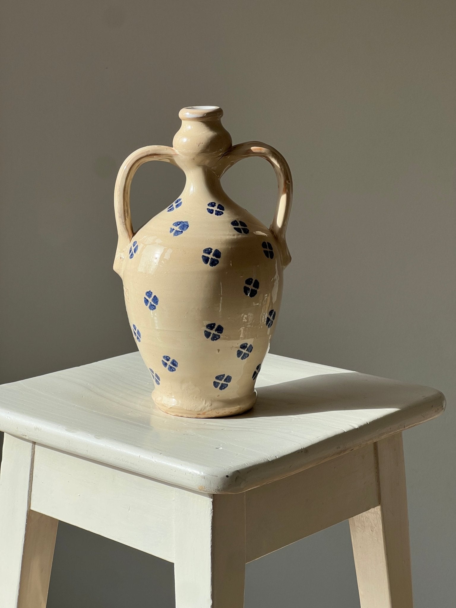 Amphora vase - NEROLI