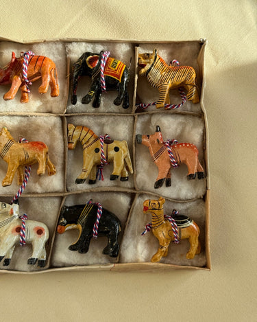 Animal ornament - NEROLI