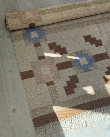 Ann - Marie Boberg flatweave rug - NEROLI