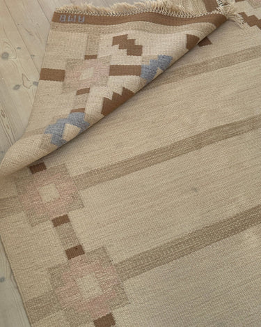 Ann - Marie Boberg flatweave rug - NEROLI