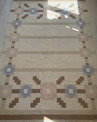 Ann - Marie Boberg flatweave rug - NEROLI