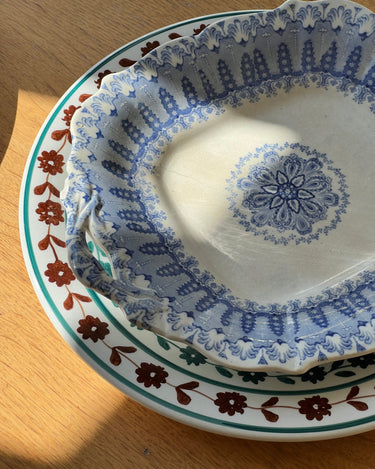 Antique dish - NEROLI