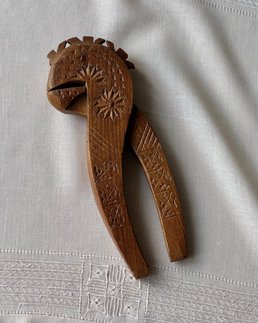 Antique nut cracker - NEROLI