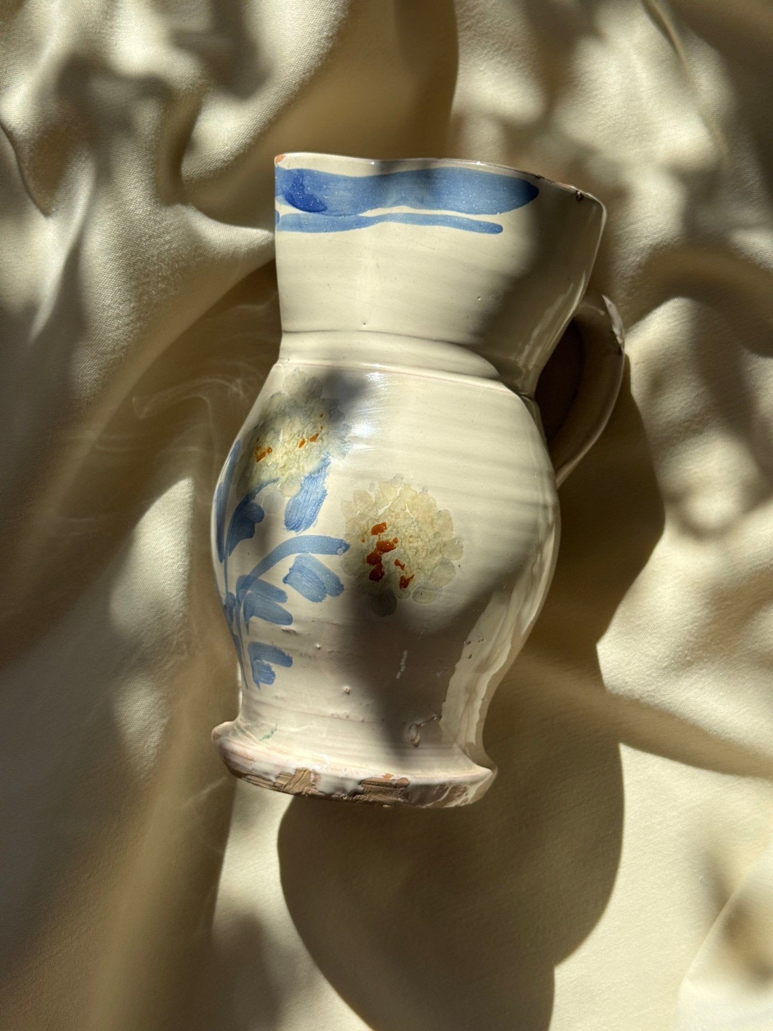 Antique pitcher - NEROLI
