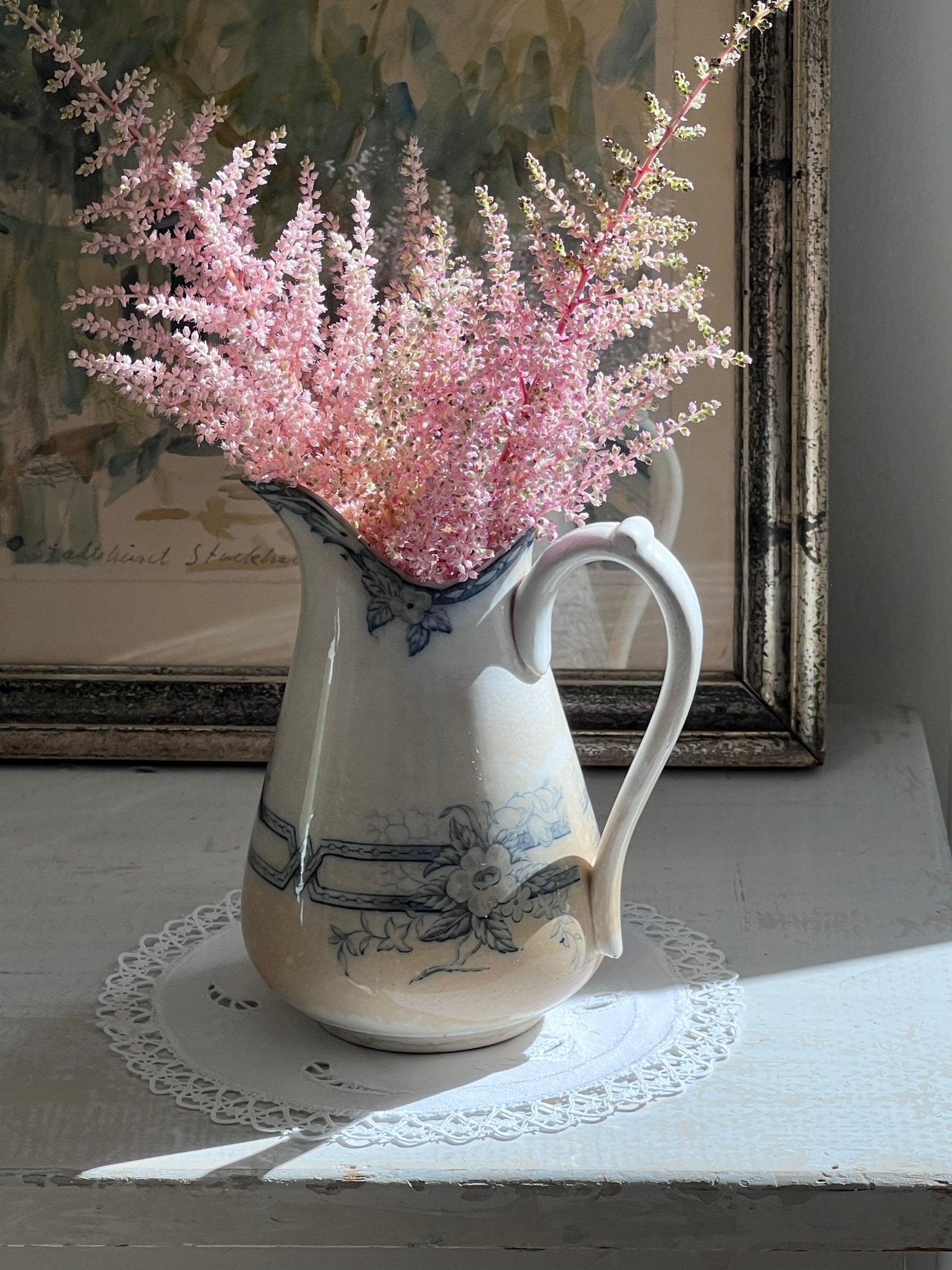 Antique pitcher - NEROLI