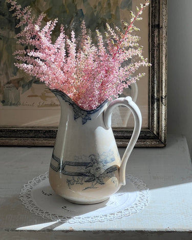 Antique pitcher - NEROLI