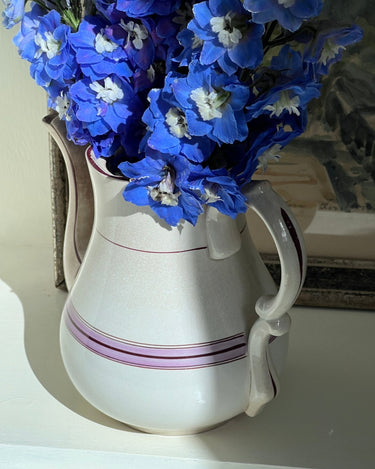 Antique pitcher - NEROLI