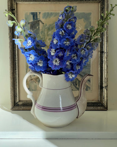 Antique pitcher - NEROLI