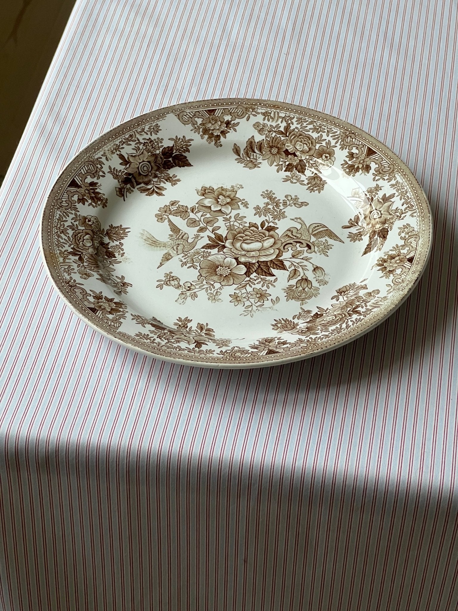 Antique plate - NEROLI