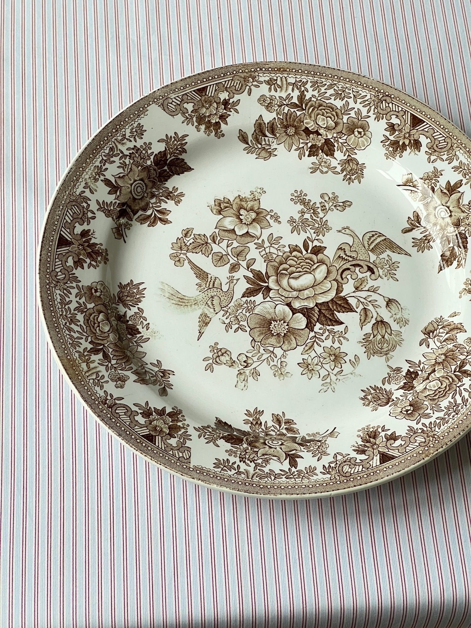 Antique plate - NEROLI