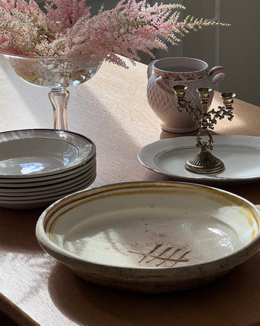 Antique terracotta platter - NEROLI