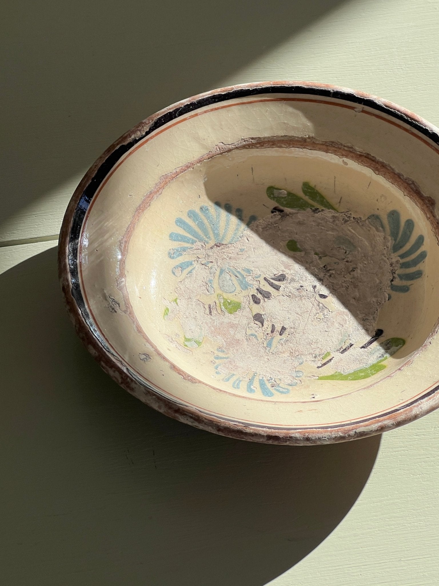 Antique wall plate - NEROLI