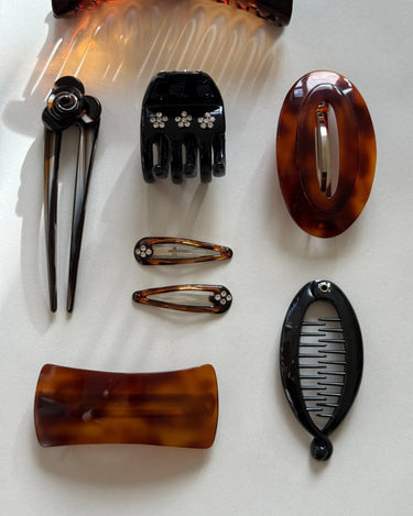 Banana hair clip - NEROLI