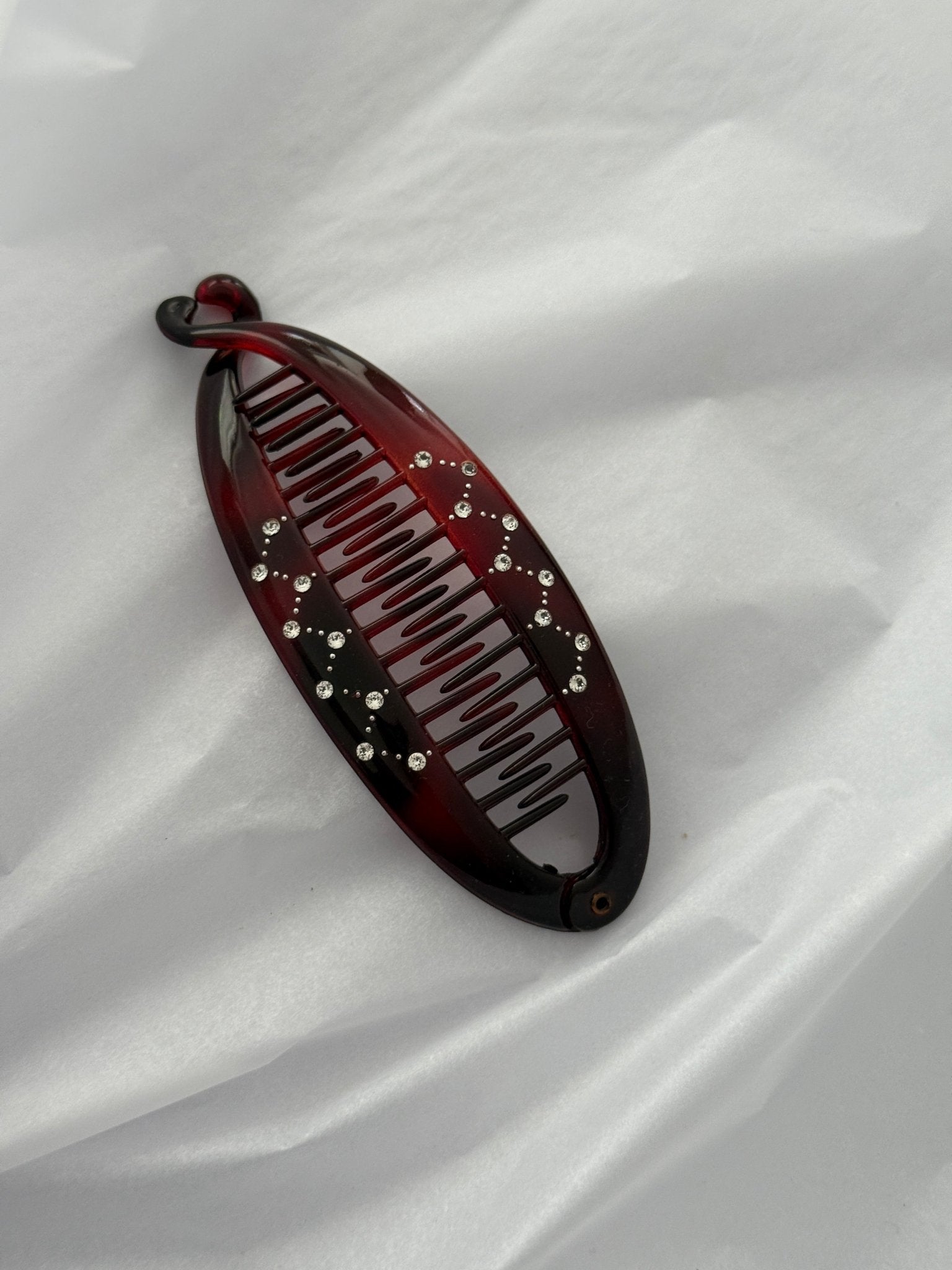 Banana hair clip - NEROLI