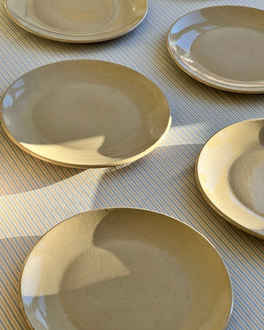 Beige dinner plates (11 pcs) - NEROLI