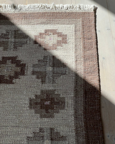 Beige flatweave rug - NEROLI
