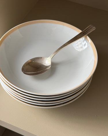 Beige striped pasta plates (11 pcs) - NEROLI