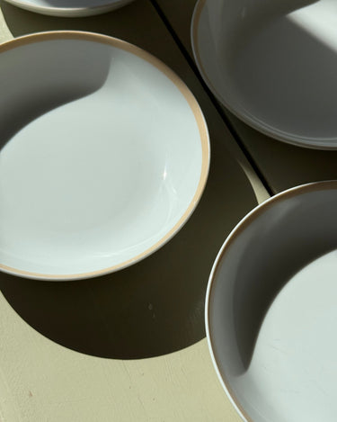 Beige striped pasta plates (11 pcs) - NEROLI