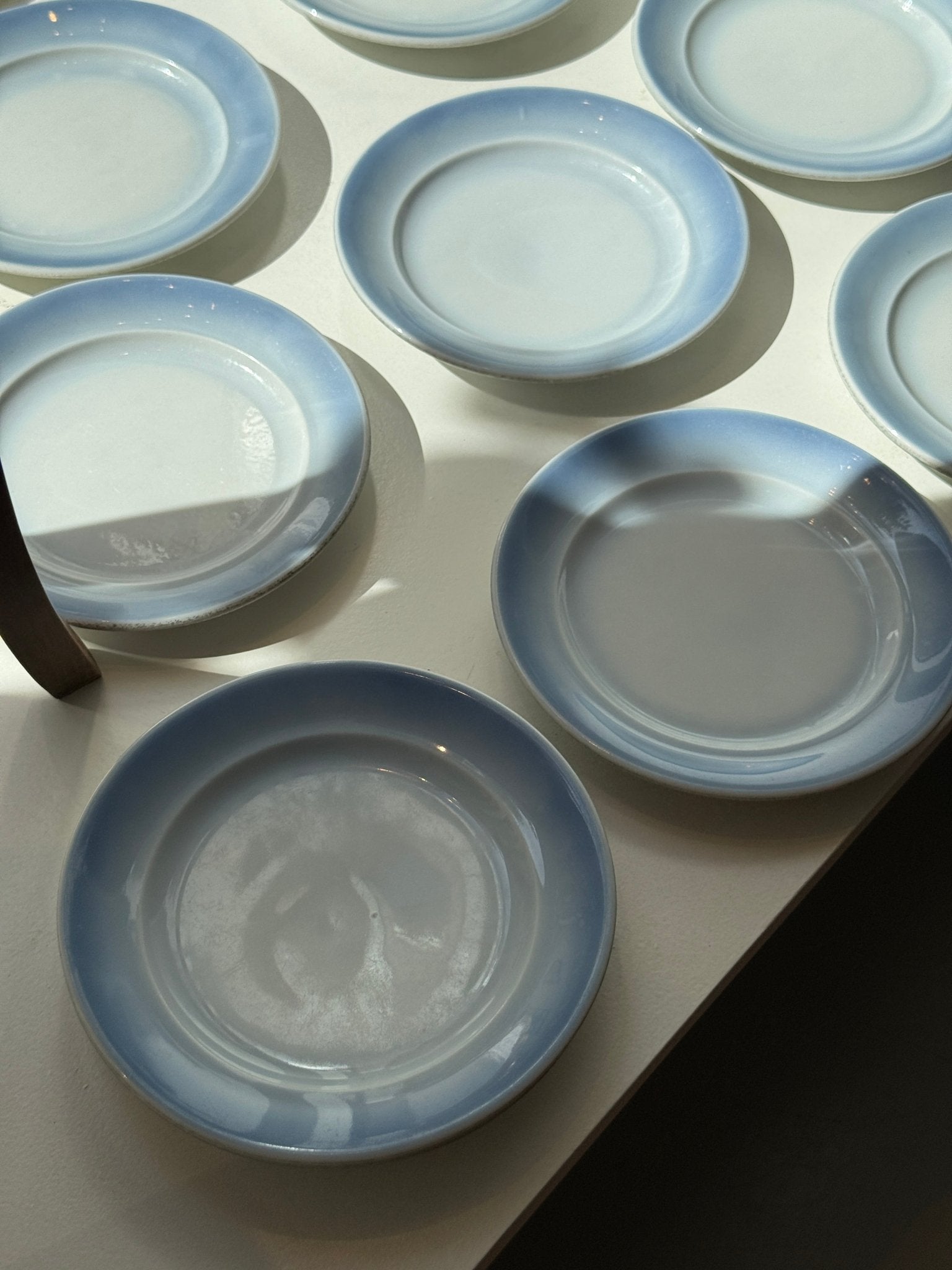 Blue cake plates - NEROLI