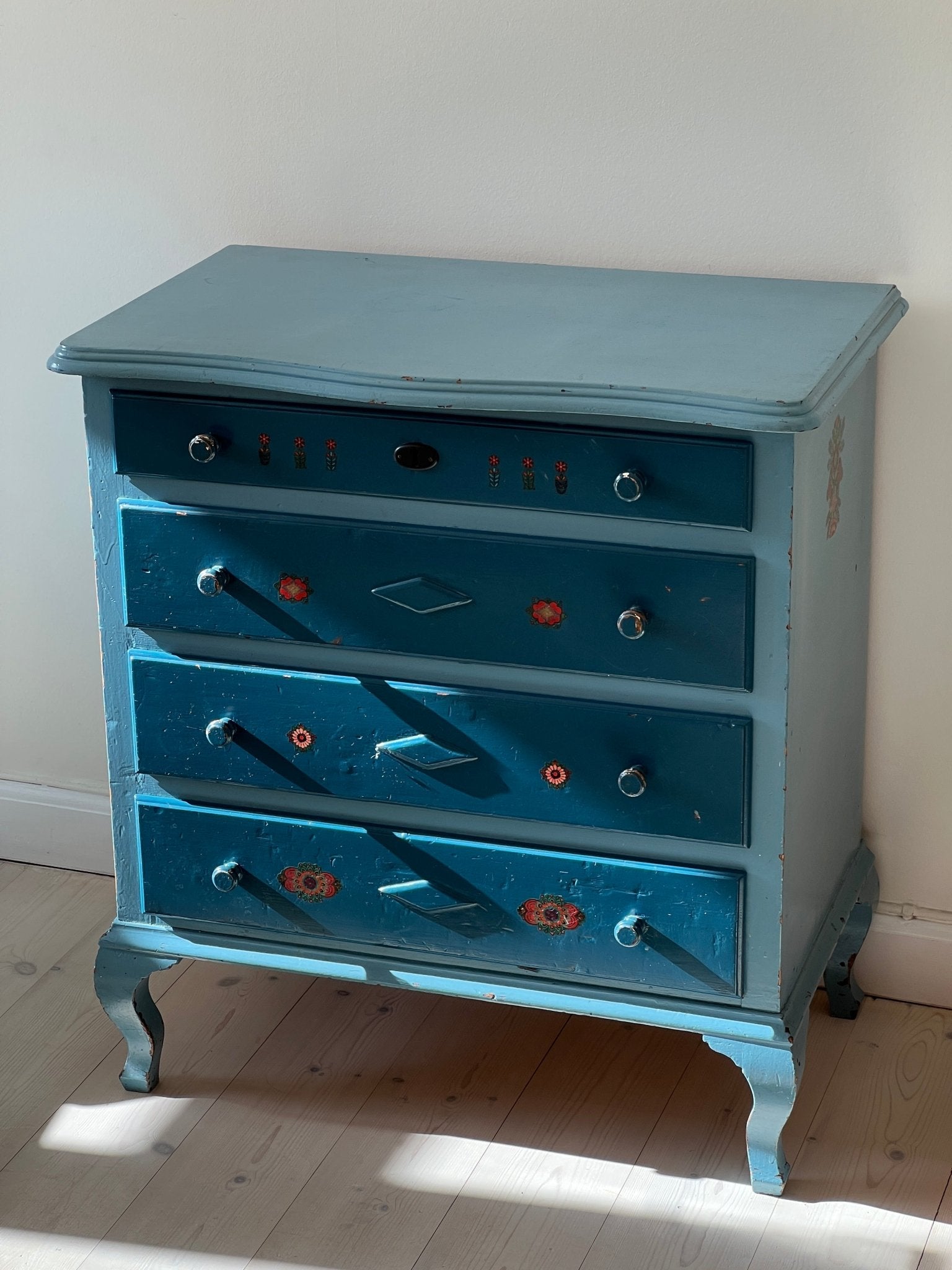 Blue drawer - NEROLI