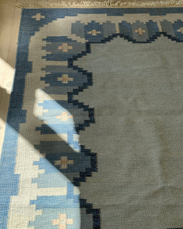Blue flatweave rug - NEROLI