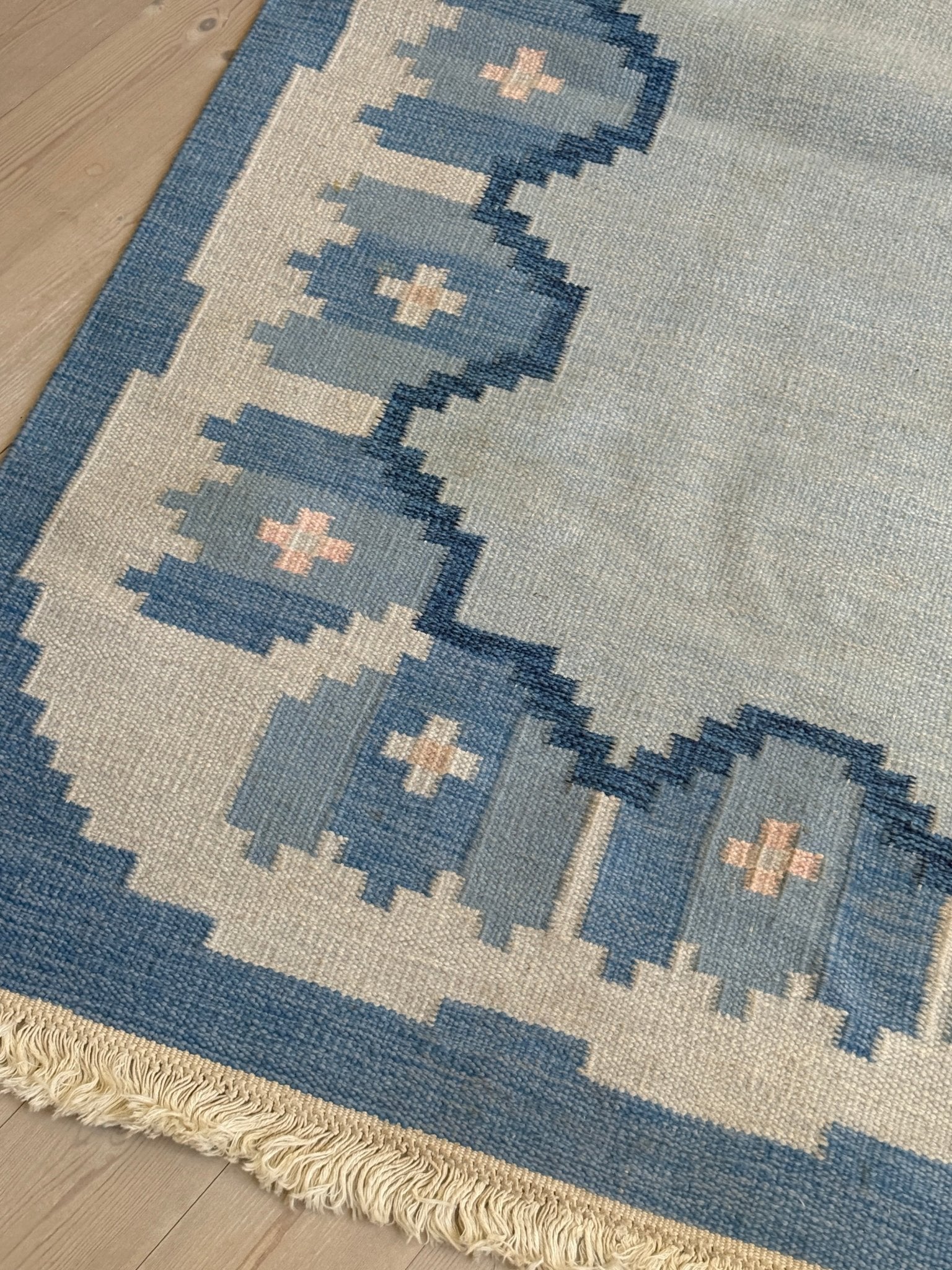 Blue flatweave rug - NEROLI