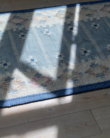 Blue flatweave rug - NEROLI