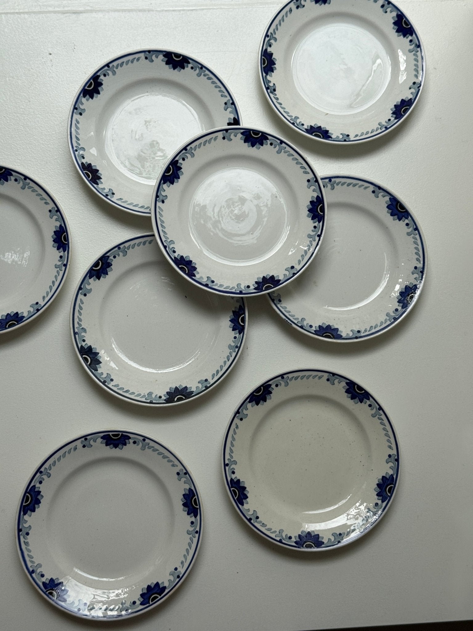 Blue floral cake plates (10 pcs) - NEROLI