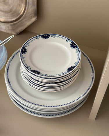Blue floral cake plates (10 pcs) - NEROLI