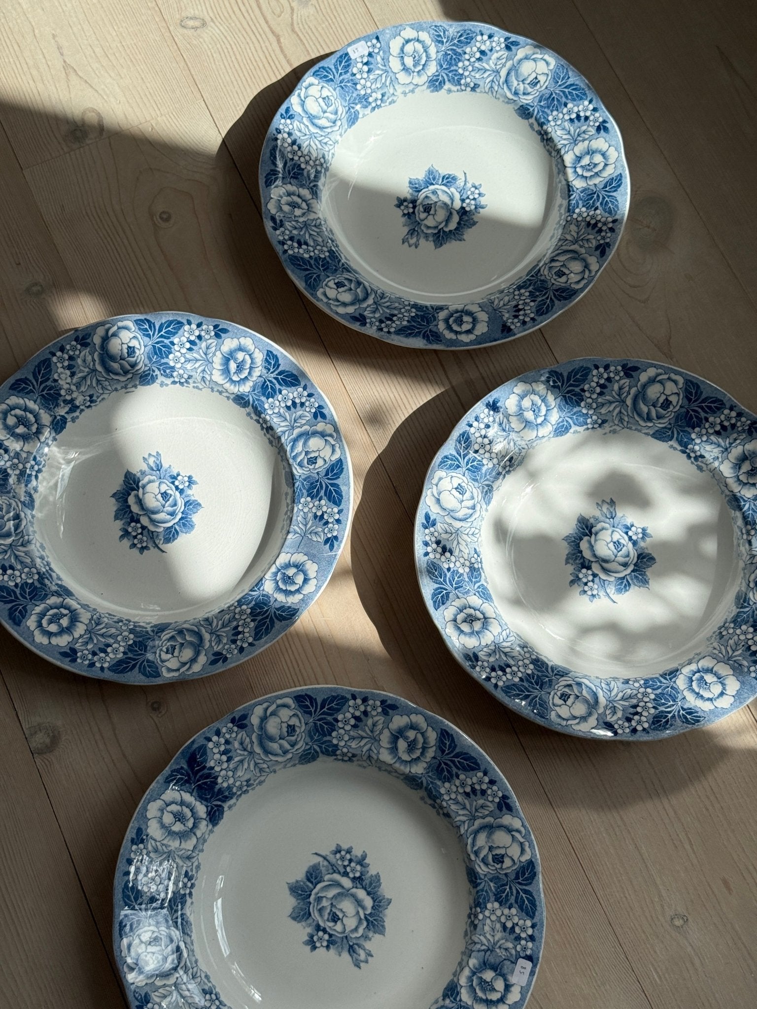 Blue floral pasta plates (4 pcs) - NEROLI