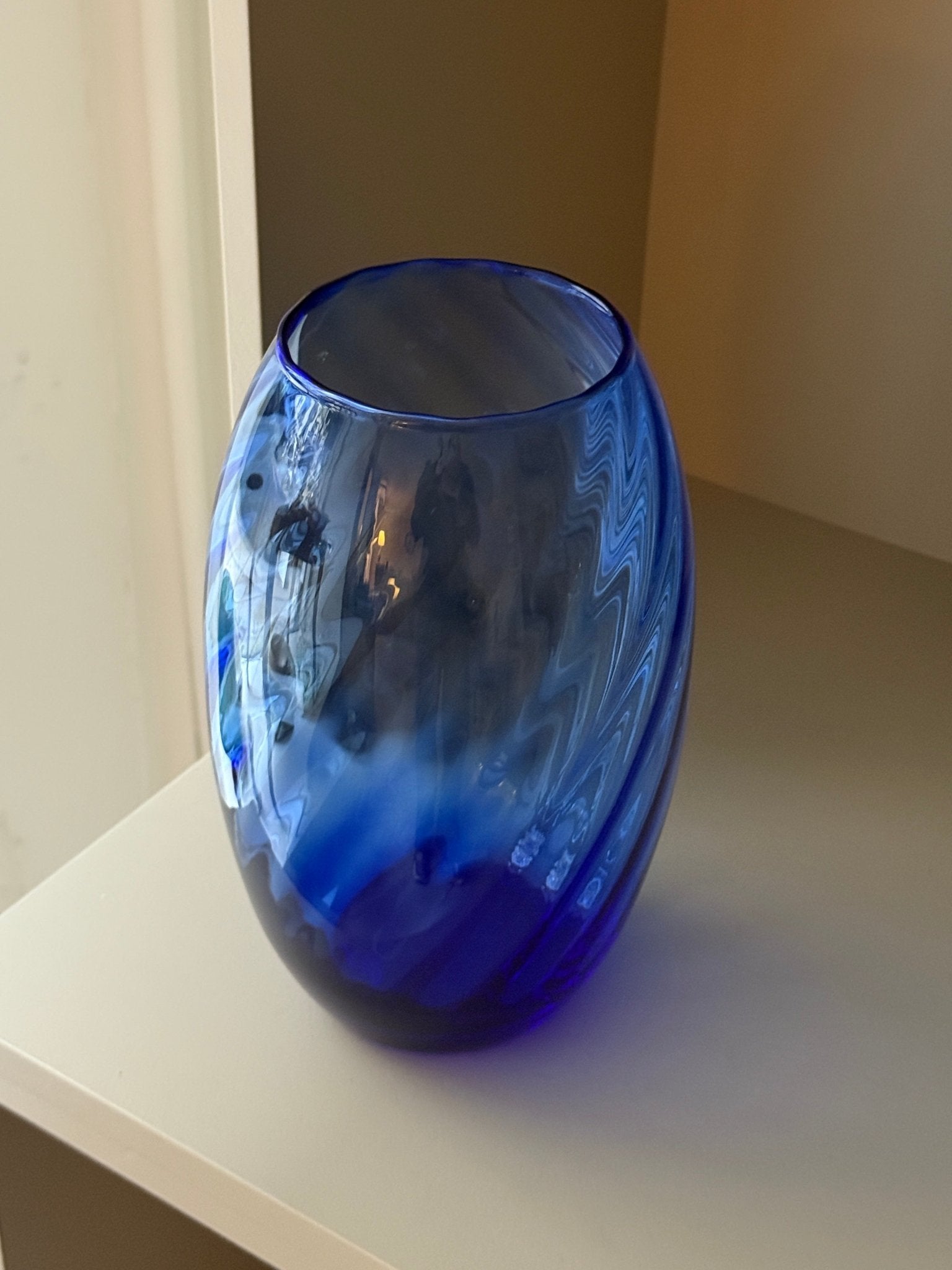 Blue glass vase - NEROLI