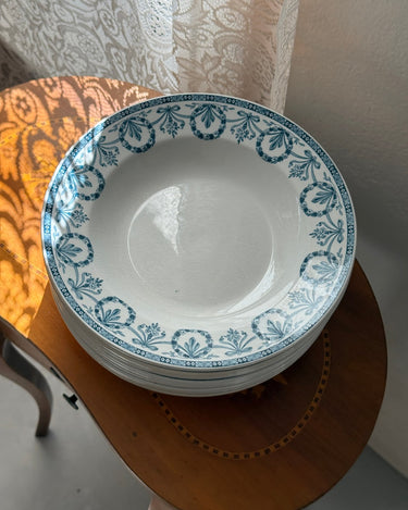 Blue ribbon pasta plates (10 pcs) - NEROLI