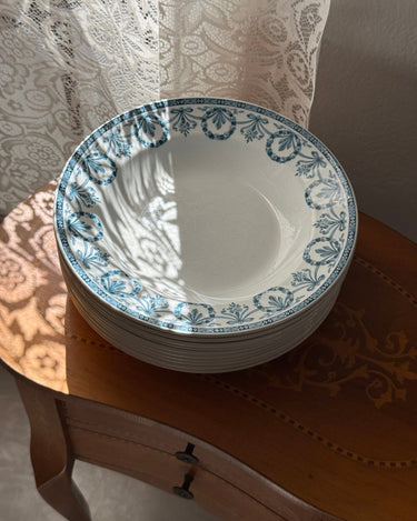 Blue ribbon pasta plates (10 pcs) - NEROLI
