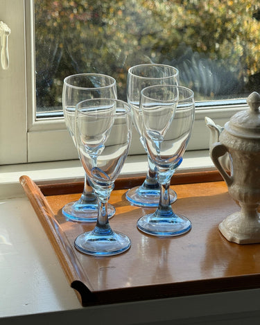Blue stemmed wine glasses (4 pcs) - NEROLI