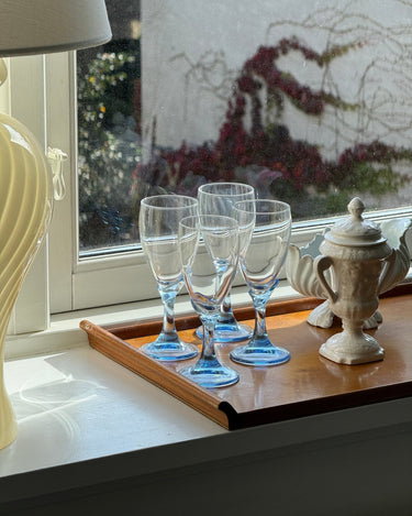 Blue stemmed wine glasses (4 pcs) - NEROLI