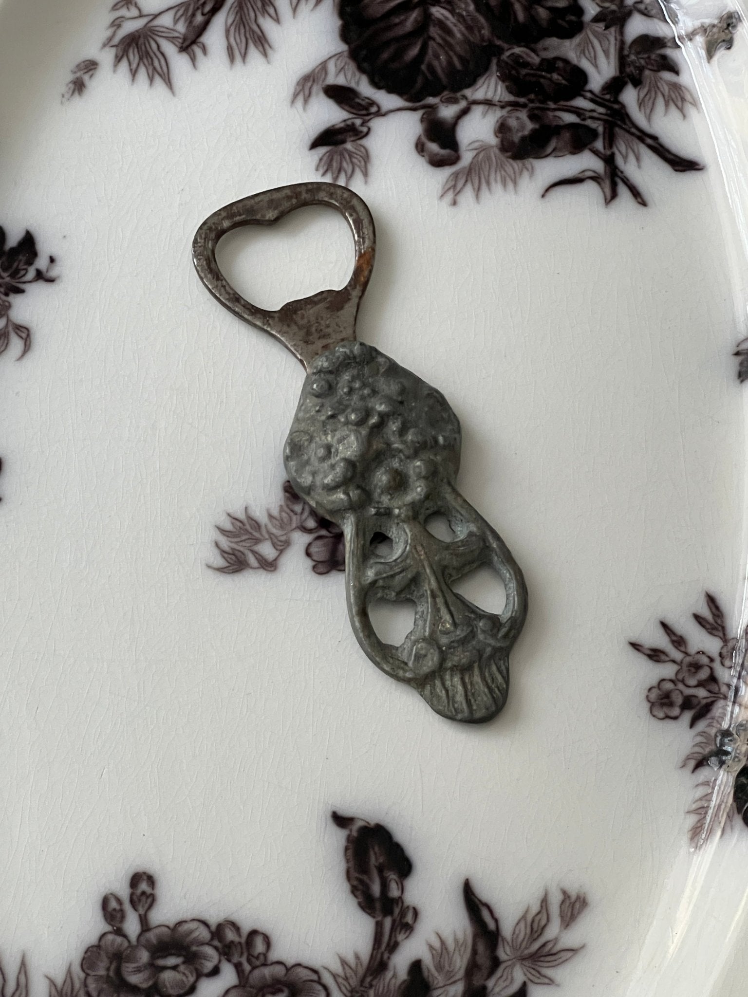 Bottle opener - NEROLI