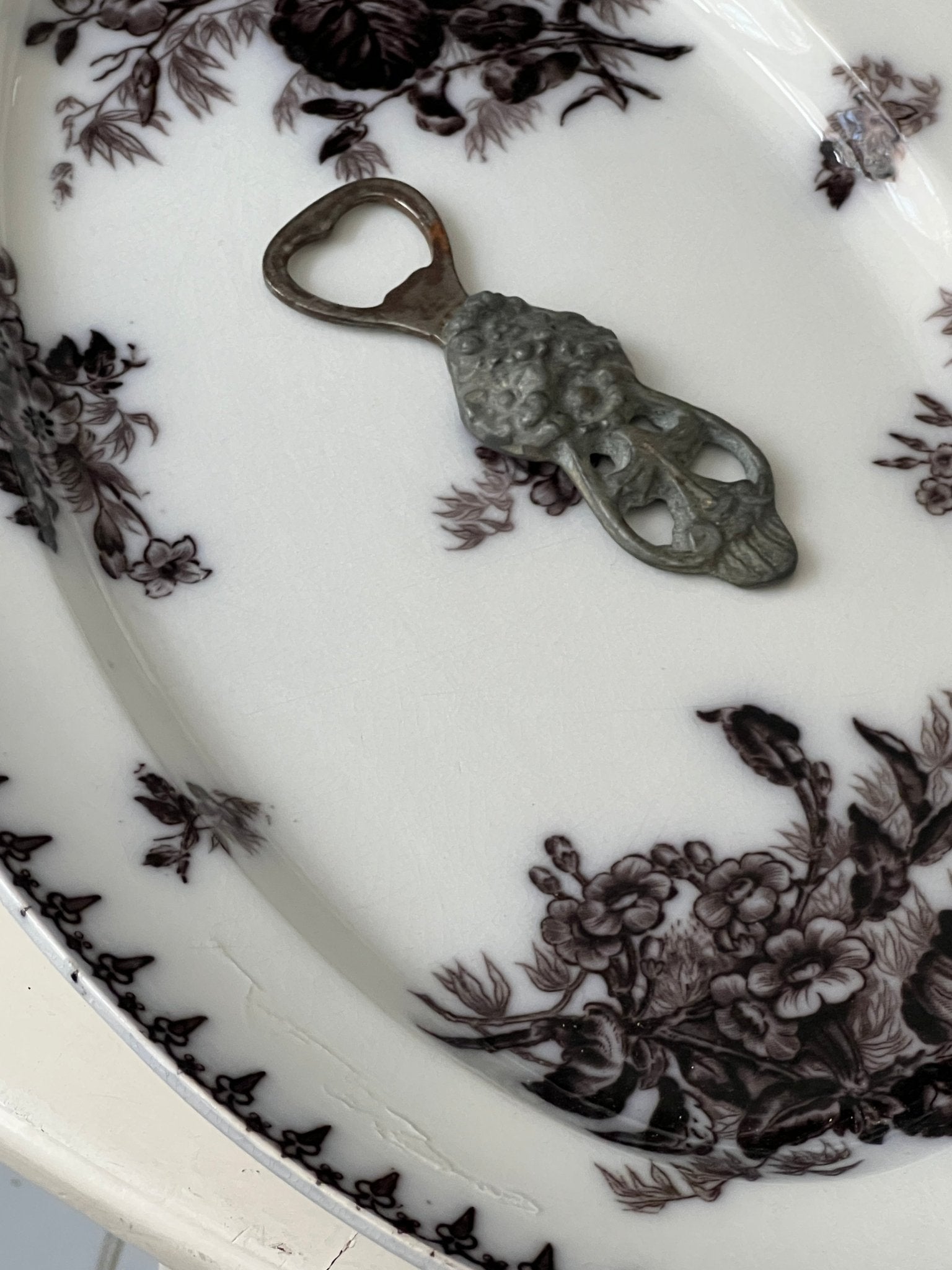 Bottle opener - NEROLI