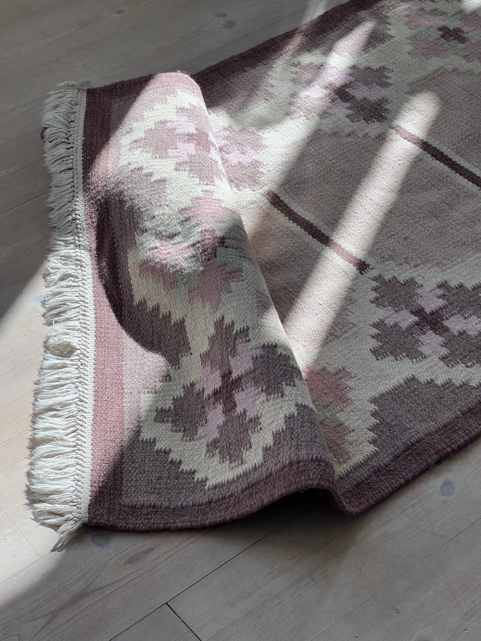 Brown flatweave rug - NEROLI