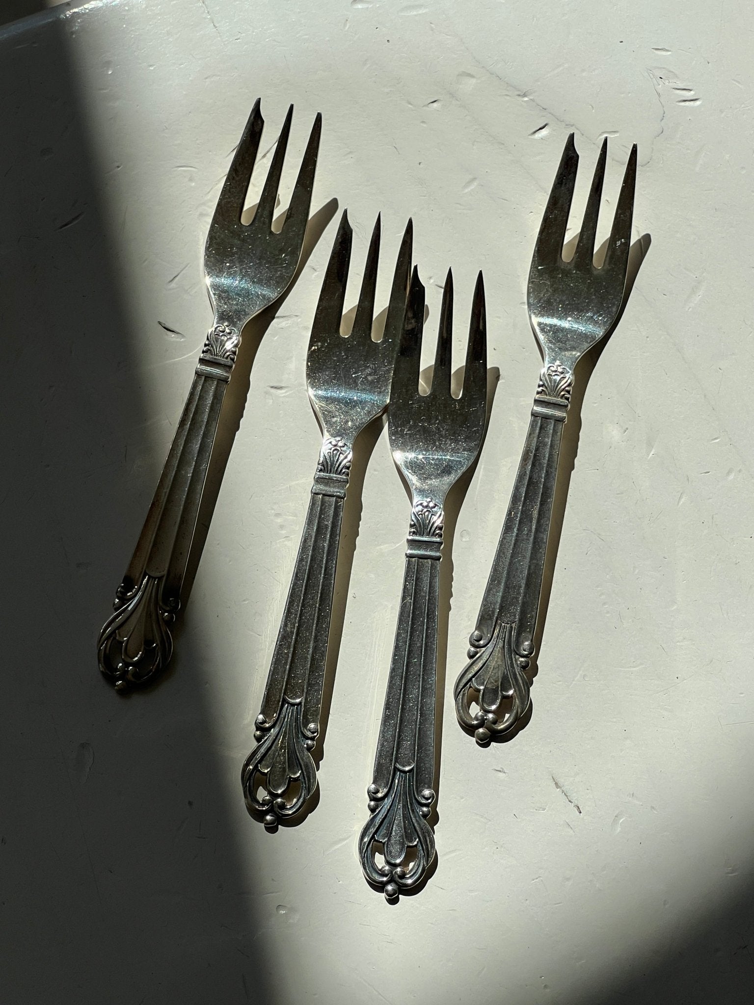 Cake forks (4 pcs) - NEROLI